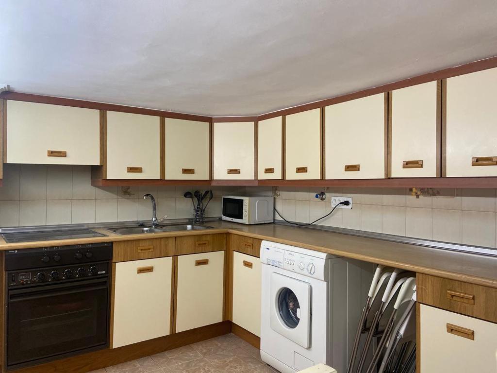 ÁvilaPrecioso Apartamento Con Terraza.アパートメント エクステリア 写真